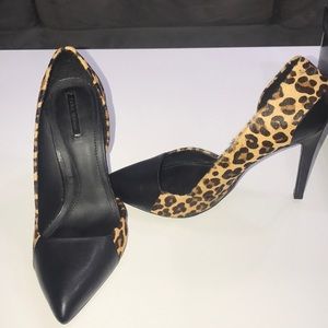 Zara cheetah print w/ black cap toe stilettos